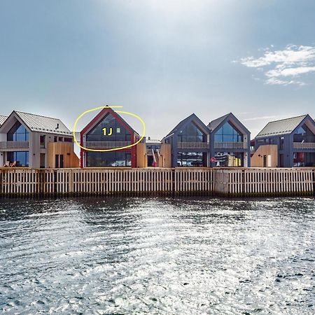 Rorbuleilighet 1J Henningsvær Exterior foto